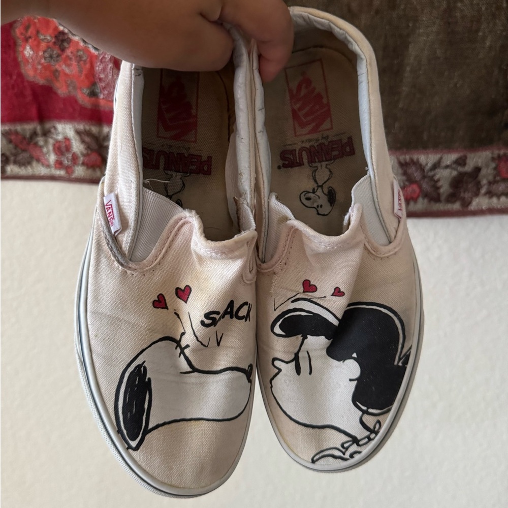 SNOOPY X VANS COLLAB